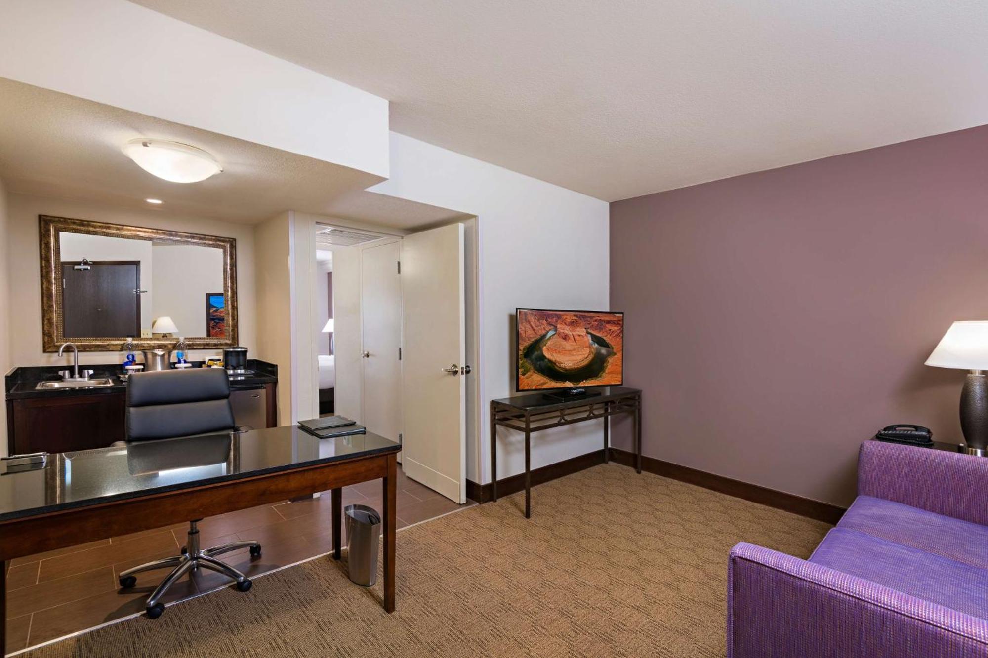 Doubletree By Hilton Phoenix Mesa Extérieur photo