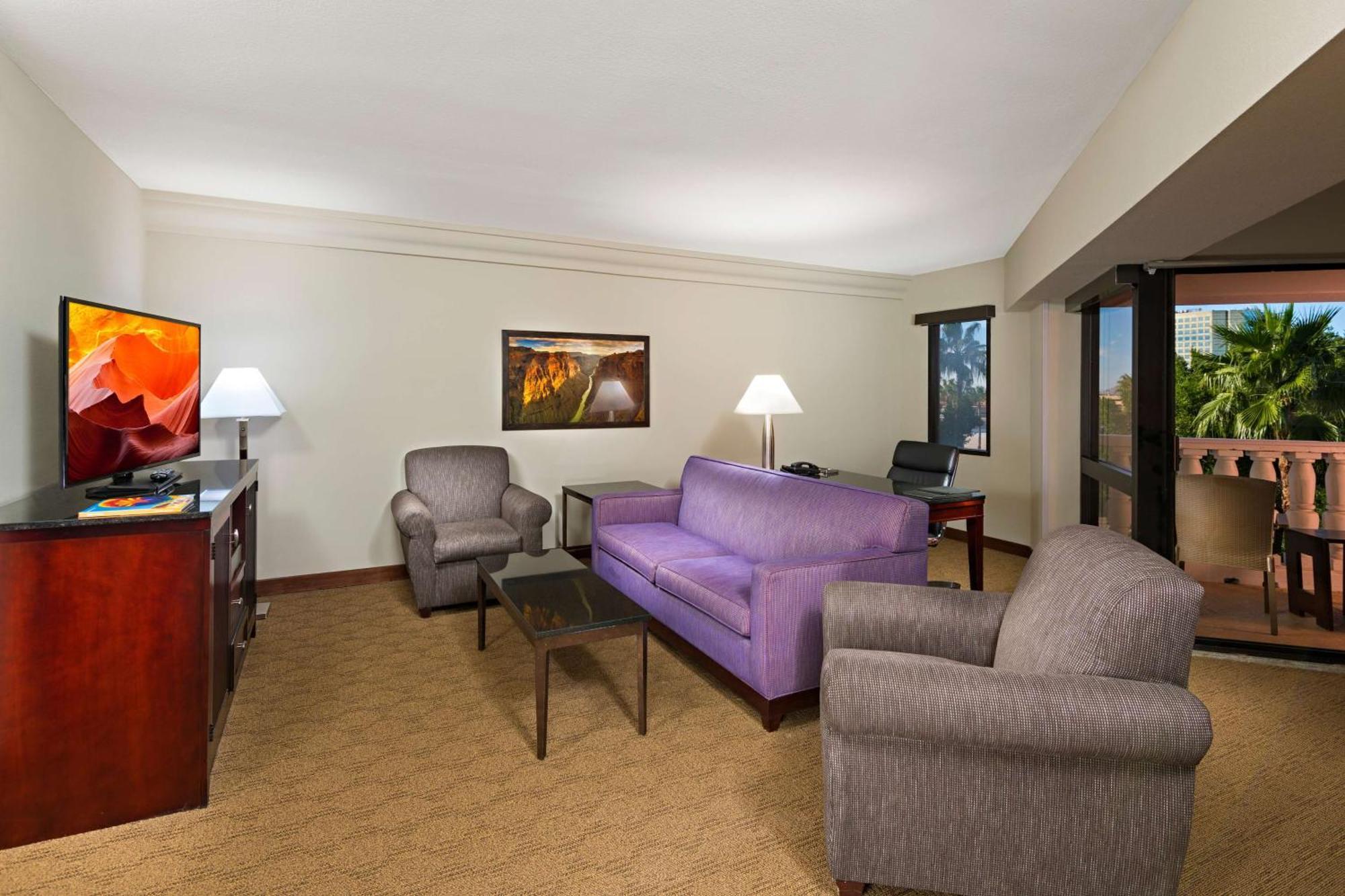 Doubletree By Hilton Phoenix Mesa Extérieur photo